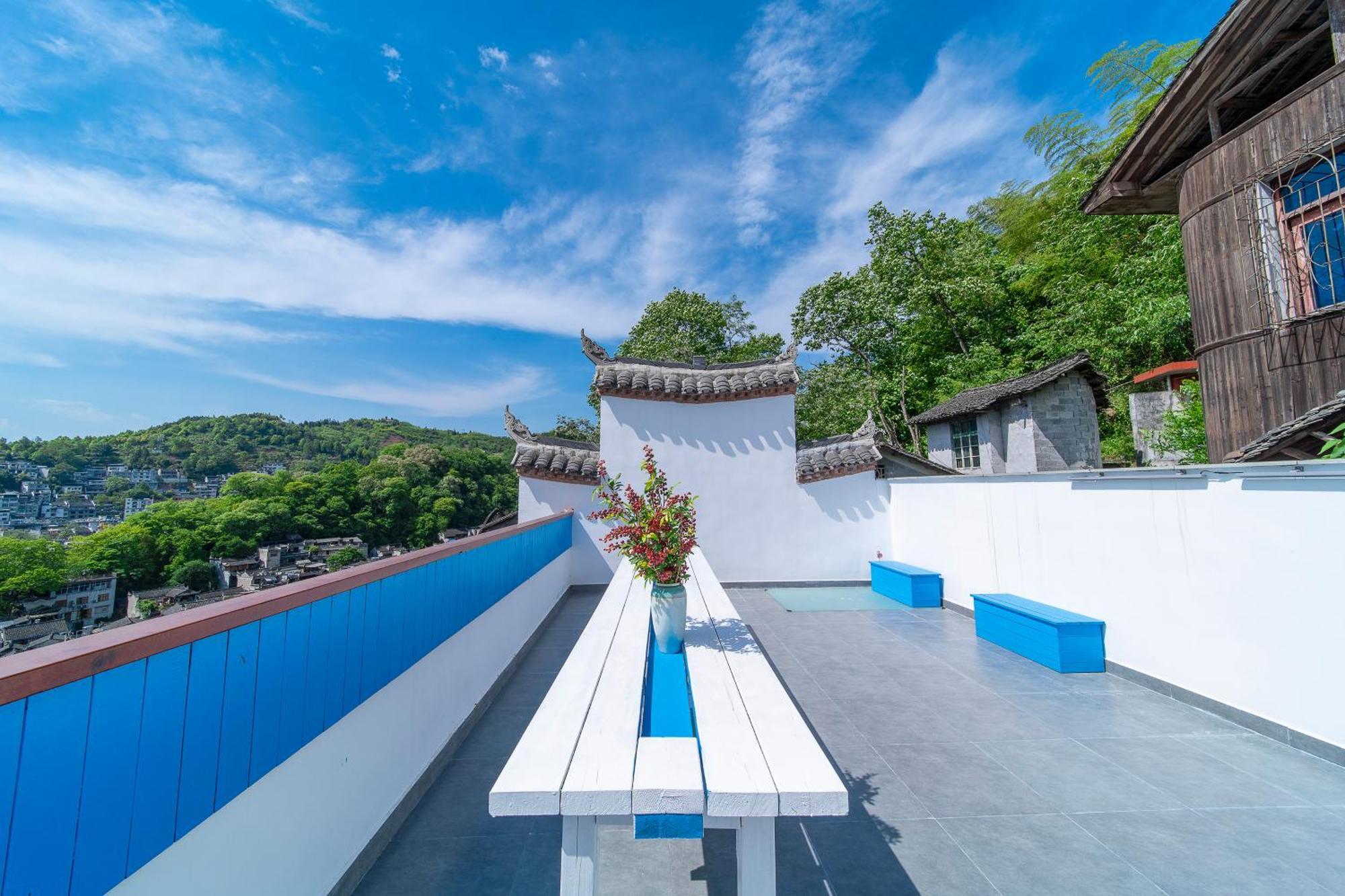 Phoenix Best River View B&B Fenghuang Exterior foto
